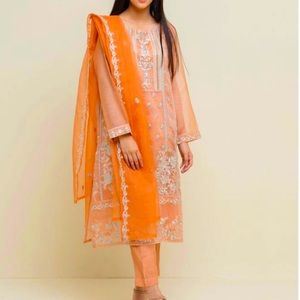 Pakistani beech tree 4pc ready to wear-party